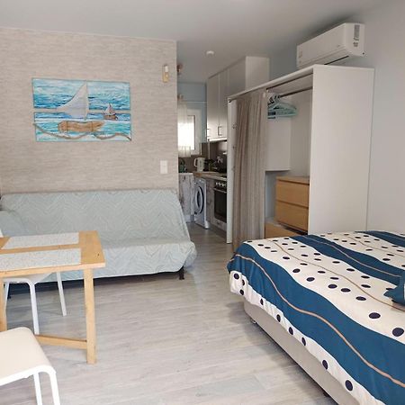 Island Mood Studio Porto Rafti Bagian luar foto