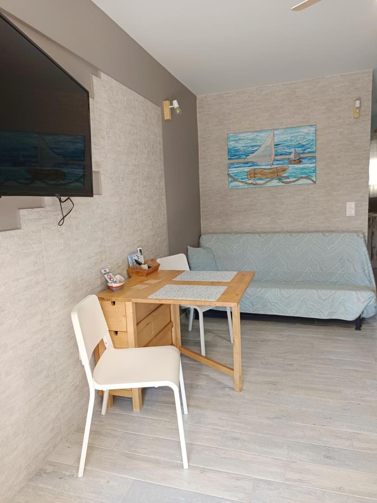 Island Mood Studio Porto Rafti Bagian luar foto